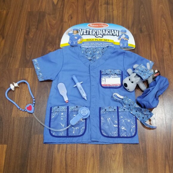 Melissa & Doug Veterinarian Dress Up Set, Ages 3-6 years, EUC - Picture 6 of 11